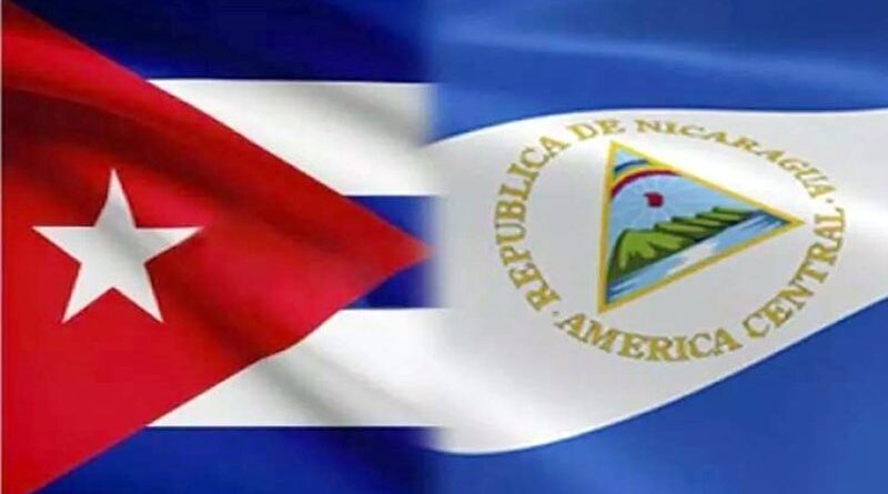 banderas de Cuba y Nicaragua
