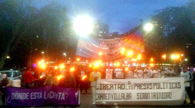 movilización a la embajada de los Estados Unidos en Argentina por la libertad de Simón Trinidad y demás presos políticos