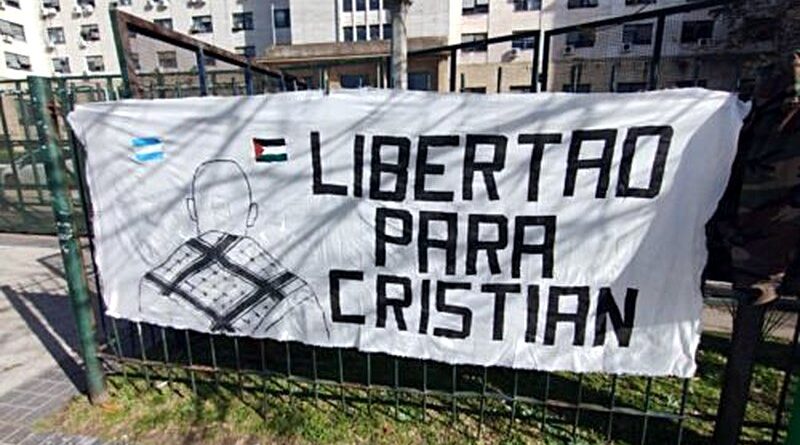 lucha por la libertad a Cristian Díaz