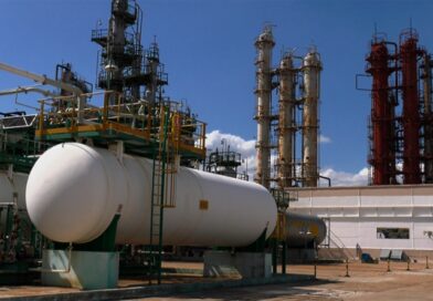Rusia planea construir una refinería de petróleo en Cuba