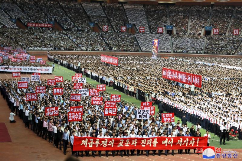 25 de junio de 2024: multitudinario mitin antiyanki en Pyongyang, R.P.D.C.