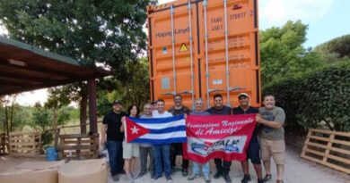 Desde Italia envían insumos y equipos médicos a Cuba Desde Italia envían insumos y equipos médicos a Cuba