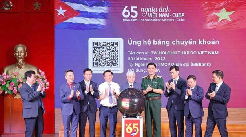 Campaña de apoyo de Vietnam a Cuba