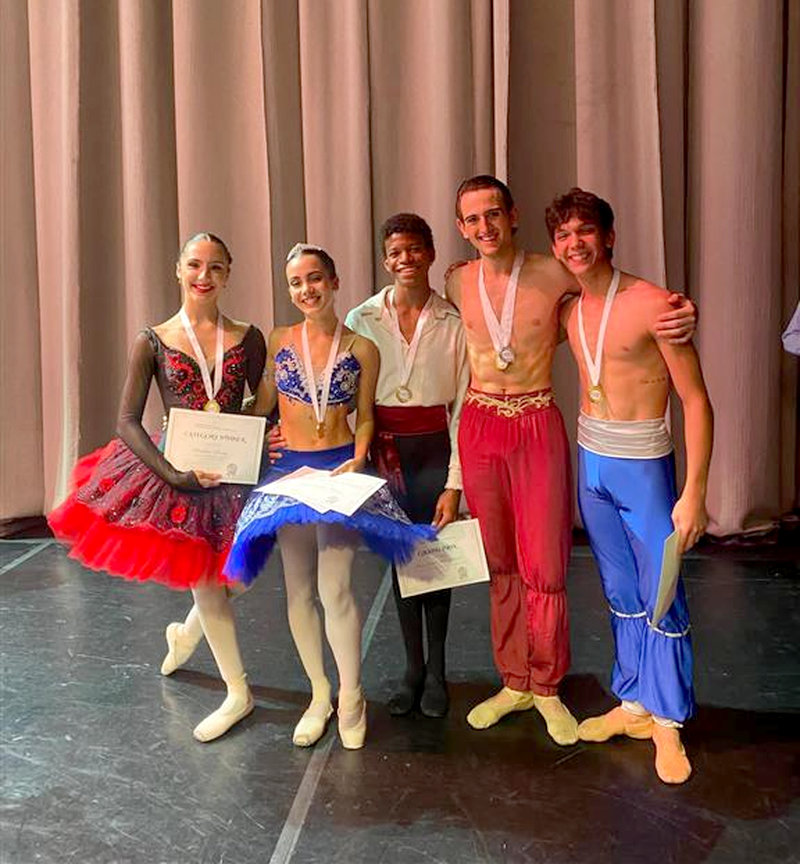 Premiados varios estudiantes de ballet en XII Concurso de Sudáfrica