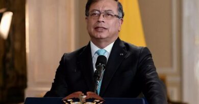 Petro: Pueblo ecuatoriano quiere mantener constitución progresista