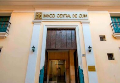 El Banco Central de Cuba en camino a normalizar el mercado cambiario (+video) El Banco Central de Cuba en camino a normalizar el mercado cambiario (+video)