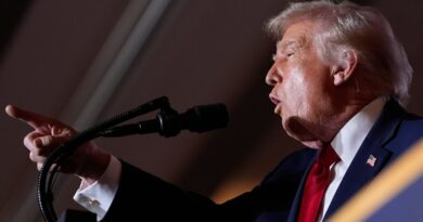 Trump: «Nos vamos a quedar con el petróleo» Trump: «Nos vamos a quedar con el petróleo»