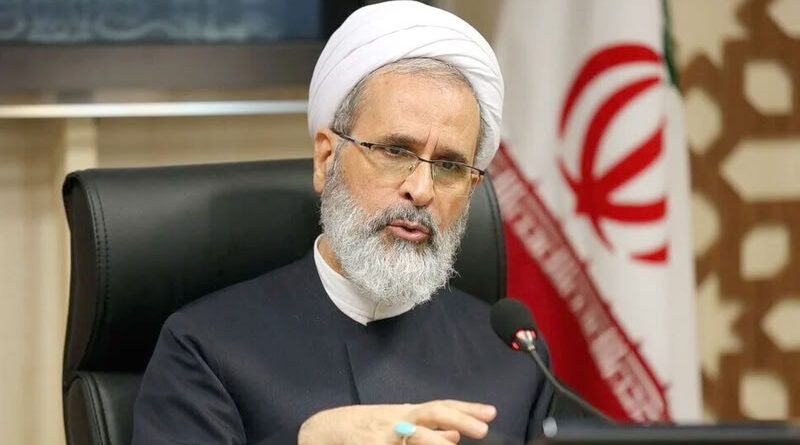 El Consejo de Discernimiento de Conveniencia nombró a Ali Reza Arafi para el consejo de liderazgo de transición