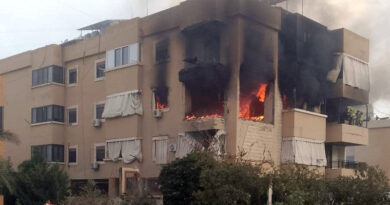 Agresión israelí contra el Líbano: ataques aéreos masacran a familias y paramédicos Agresión israelí contra el Líbano: ataques aéreos masacran a familias y paramédicos