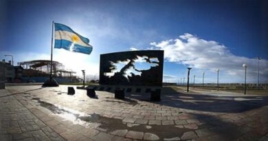Argentina recuerda Guerra de las Malvinas entre reclamos por su soberanía
