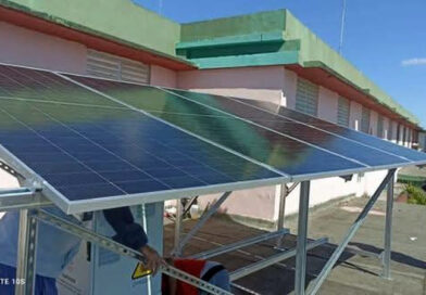 Sistemas fotovoltaicos respaldan servicios vitales en todos los policlínicos de la provincia de Granma