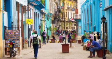 Bloqueo, trampas narrativas y resistencia colectiva en Cuba Bloqueo, trampas narrativas y resistencia colectiva en Cuba