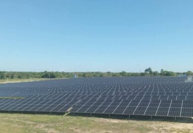 Cuba inaugura su primer parque solar con baterías