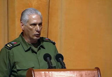¡Raúl es Cuba, y a Cuba no se toca! (video) ¡Raúl es Cuba, y a Cuba no se toca! (video)