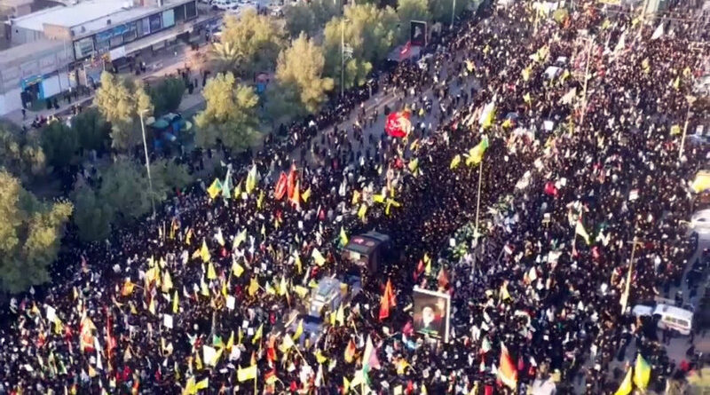 funeral del líder mártir Ali Jameneí en Irak