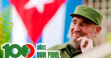 Neuquén – Cálido acto político-cultural por los cien años del nacimiento de Fidel Castro (videos) Neuquén – Cálido acto político-cultural por los cien años del nacimiento de Fidel Castro (videos)