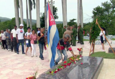 ¡Gloria al Comandante Almeida!