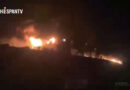 Irán – Un superpetrolero explota tras chocar con mina marina en Ormuz (videos)